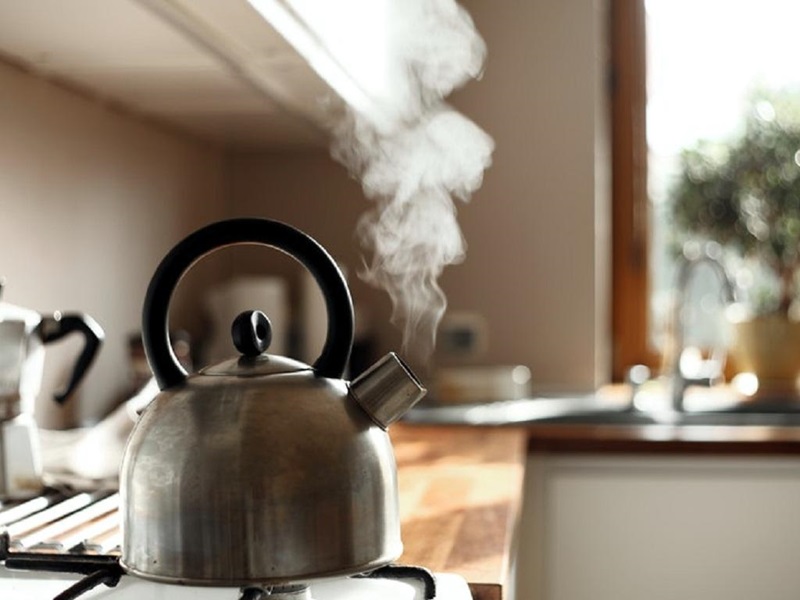 Nấu nước xạ đen đúng cách giúp giữ trọn vẹn dược tính và hương vị tự nhiên của thảo dược.