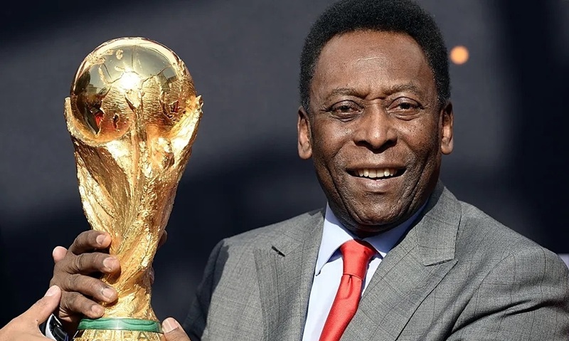 Vua bóng đá Pele - Huyền thoại duy nhất 3 lần đăng quang ngôi vô địch World Cup.